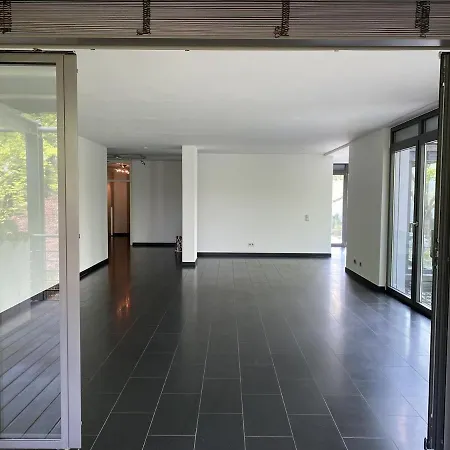 Moderne Terrassenwohnung Mit Blick In Den Luisenpark *